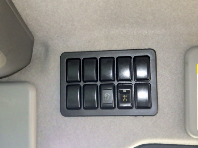 いすゞ ギガ 大型 アルミウィング LKG-CYY77AY(96224) 16枚目