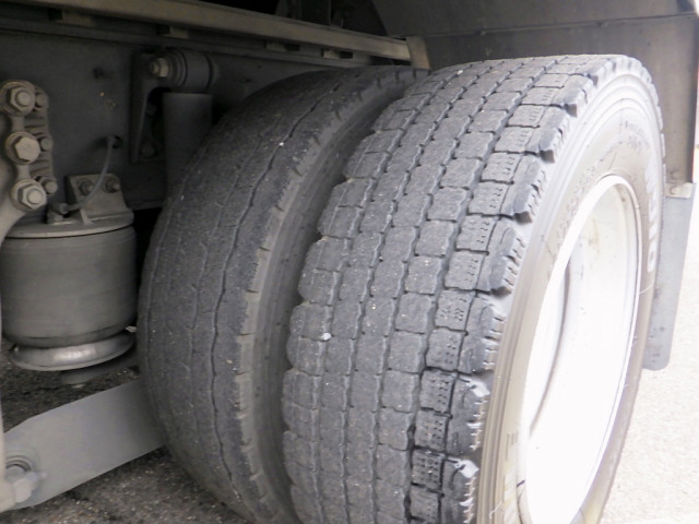 いすゞ ギガ 大型 アルミウィング LKG-CYY77AY(96224) 28枚目