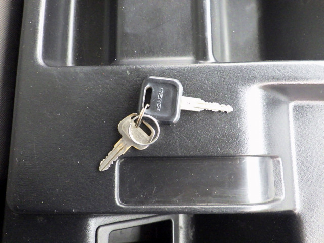 いすゞ ギガ 大型 アルミウィング LKG-CYY77AY(96224) 50枚目