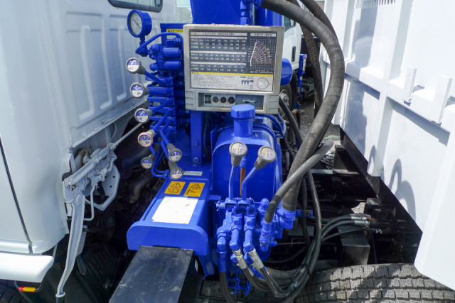 いすゞ エルフ 小型 クレーン付き SKG-NKR85N(96226) 19枚目