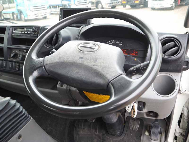 日野 デュトロ 小型 クレーン付き SKG-XZU720M(96225) 46枚目