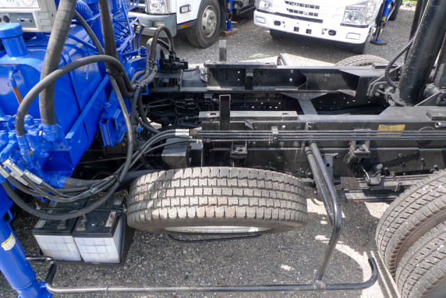 いすゞ エルフ 小型 クレーン付き SKG-NKR85N(96226) 25枚目