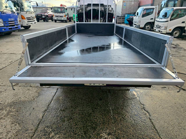 いすゞ エルフ 小型 平ボディ SKG-NLS85AR(96227) 11枚目