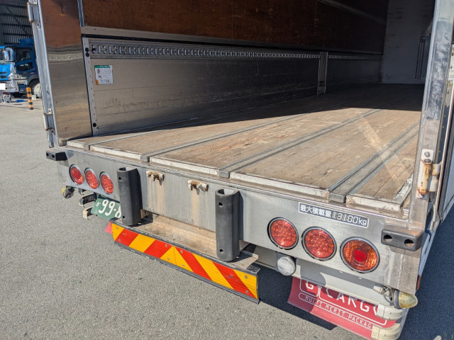 いすゞ ギガ 大型 アルミウィング LKG-CYJ77A(96228) 10枚目