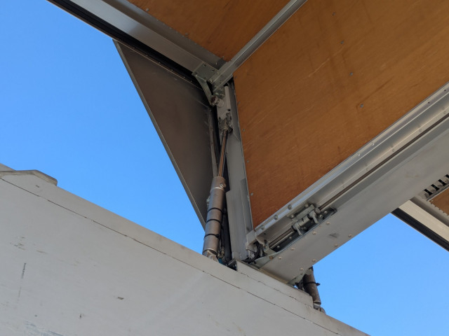 いすゞ ギガ 大型 アルミウィング LKG-CYJ77A(96228) 23枚目