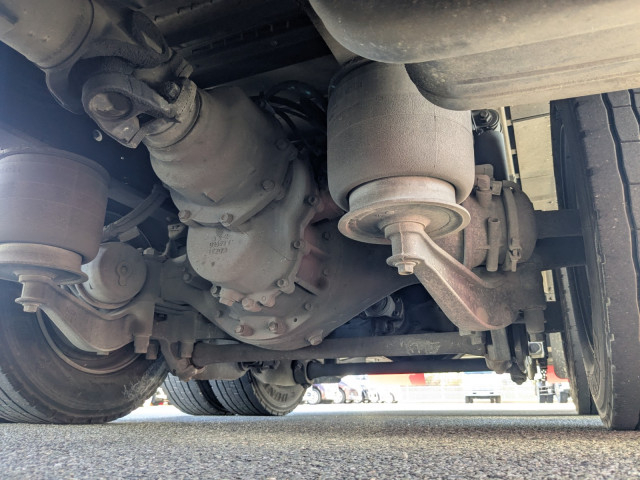 いすゞ ギガ 大型 アルミウィング LKG-CYJ77A(96228) 32枚目