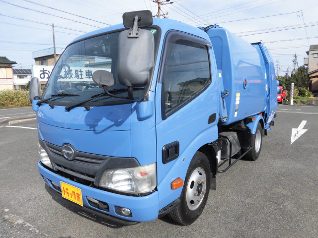 日野 デュトロ 小型 塵芥車（プレス式） SKG-XZU600X(96231) 1枚目