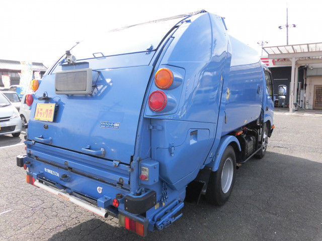 日野 デュトロ 小型 塵芥車（プレス式） SKG-XZU600X(96231) 2枚目