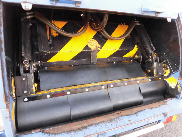 日野 デュトロ 小型 塵芥車（プレス式） SKG-XZU600X(96231) 15枚目