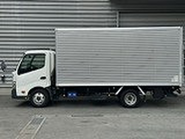 トヨタ ダイナ 小型 アルミバン SKG-XZU710(96237) 2枚目