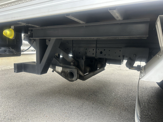 トヨタ ダイナ 小型 アルミバン SKG-XZU710(96237) 8枚目