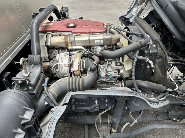 トヨタ ダイナ 小型 アルミバン SKG-XZU710(96237) 23枚目