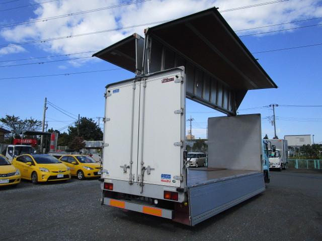 いすゞ フォワード 中型 アルミウィング PKG-FRR90S2(96239) 8枚目