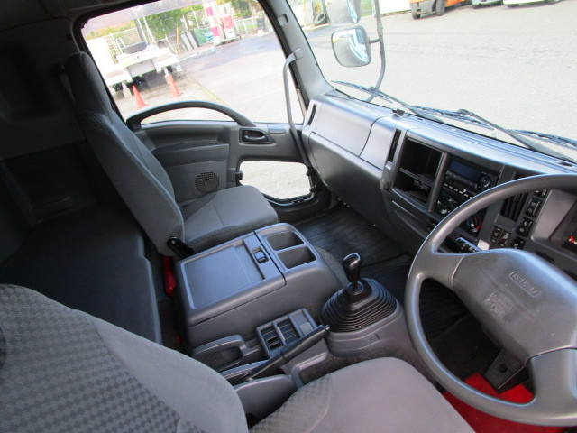 いすゞ フォワード 中型 アルミウィング PKG-FRR90S2(96239) 16枚目