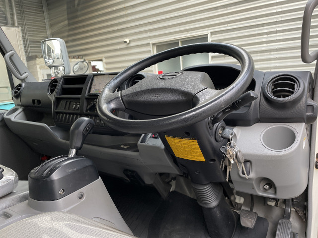 日野 デュトロ 小型 Wキャブ SKG-XZU710M(96238) 19枚目