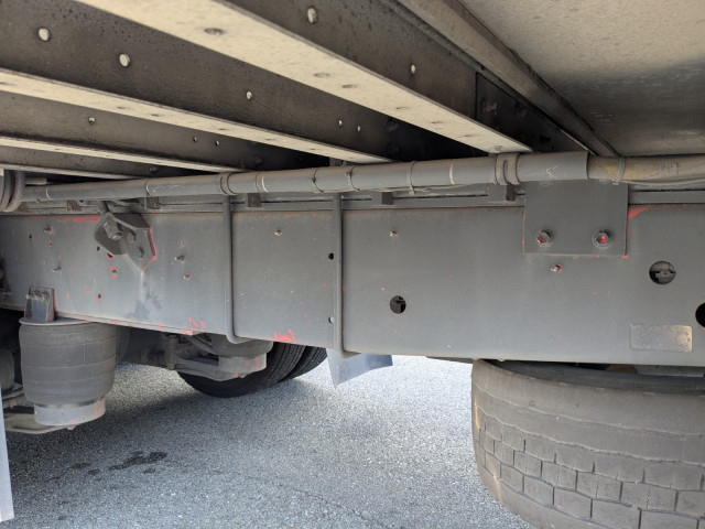 日野 プロフィア 大型 アルミウィング LKG-FW1EXBG(96241) 11枚目