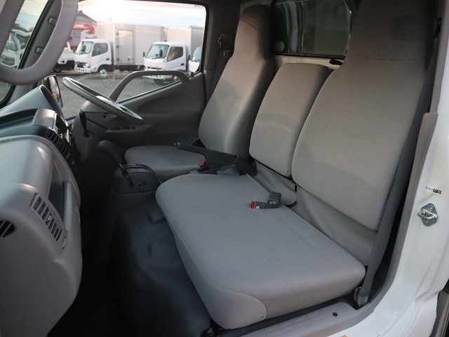 トヨタ ダイナ 小型 平ボディ LDF-KDY221(96240) 33枚目