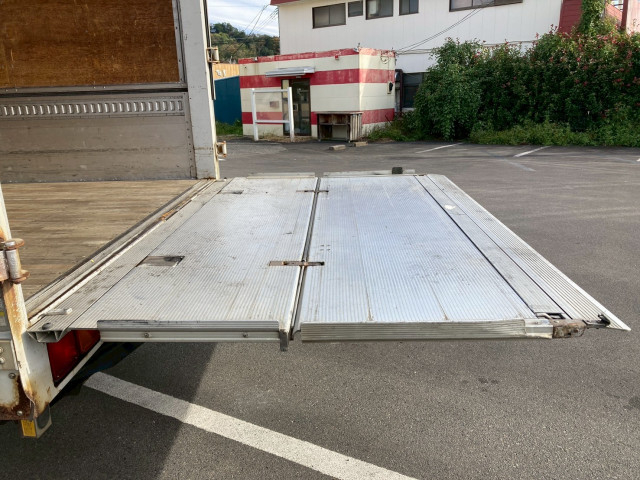 三菱ふそう ファイター 中型 アルミウィング SKG-FK61F(96242) 26枚目