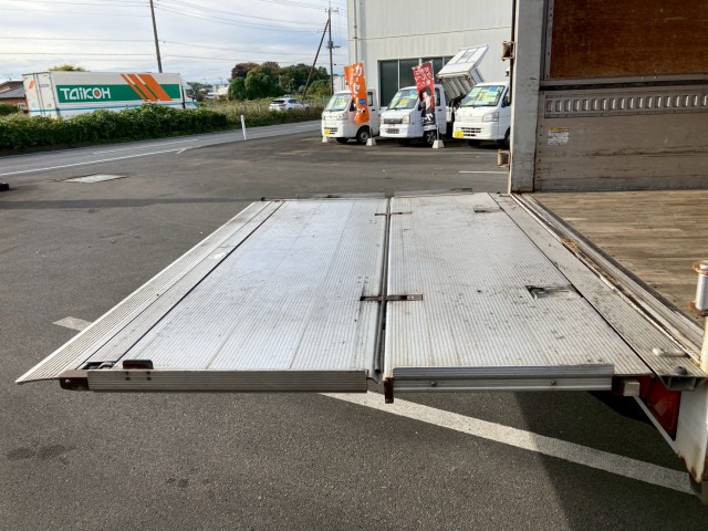 三菱ふそう ファイター 中型 アルミウィング SKG-FK61F(96242) 27枚目