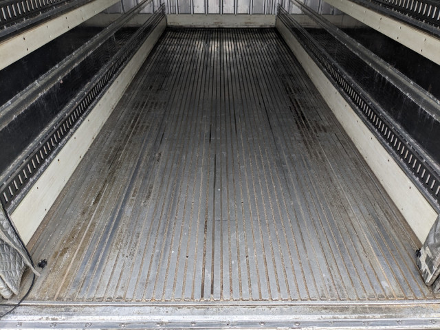 日野 レンジャー 中型 冷凍冷蔵バン BKG-FC7JKYA(96245) 17枚目