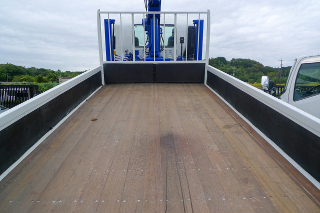 いすゞ フォワード 中型 クレーン付き PKG-FRR90SI(96246) 8枚目