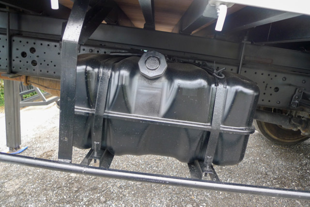 いすゞ フォワード 中型 クレーン付き PKG-FRR90SI(96246) 11枚目