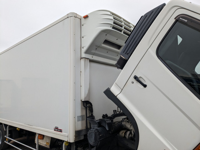 日野 レンジャー 中型 冷凍冷蔵バン BKG-FC7JKYA(96245) 50枚目