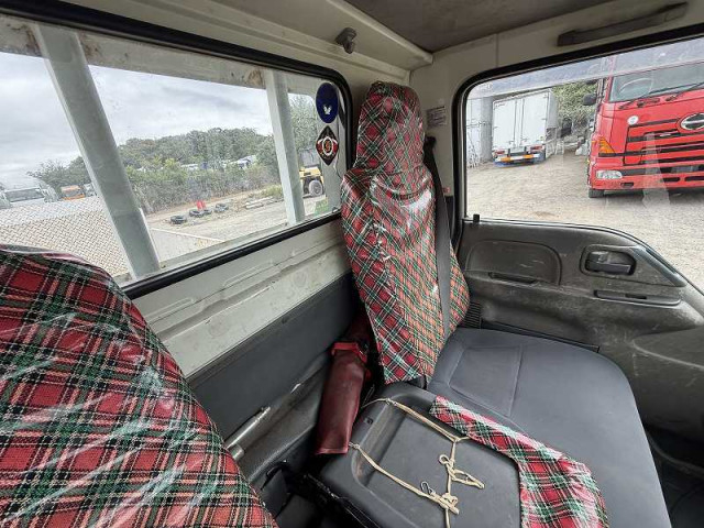 いすゞ エルフ 小型 平ボディ BKG-NKR85A(96252) 22枚目