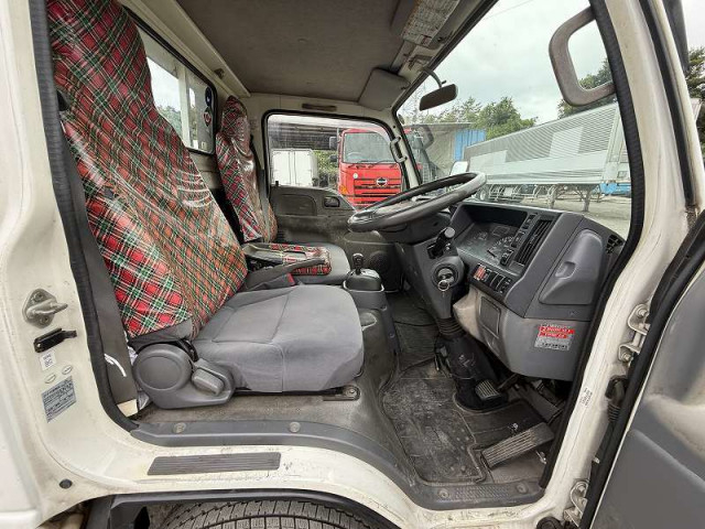 いすゞ エルフ 小型 平ボディ BKG-NKR85A(96252) 27枚目