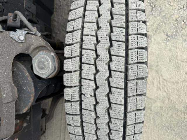 いすゞ エルフ 小型 平ボディ BKG-NKR85A(96252) 33枚目