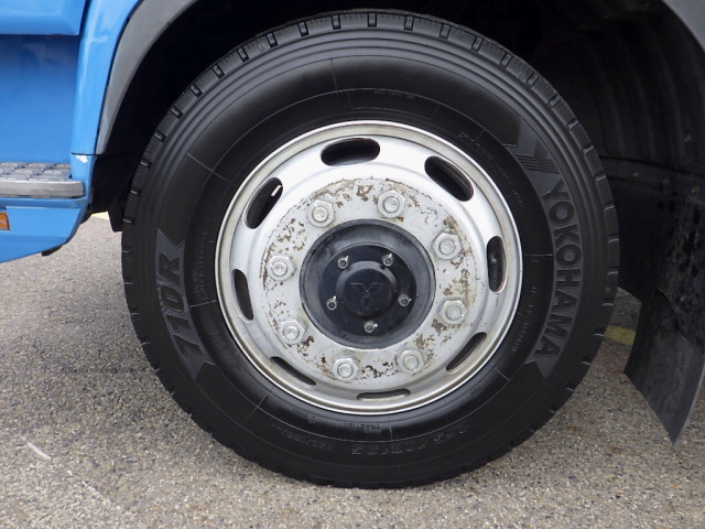 三菱ふそう ファイター 増トン コンテナ専用車 PDG-FK72FZ(96253) 27枚目