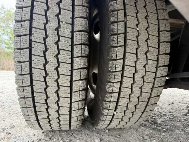 いすゞ エルフ 小型 平ボディ BKG-NKR85A(96252) 48枚目