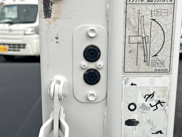 日産自動車 アトラス 小型 平ボディ CBF-SQ2F24(96254) 12枚目