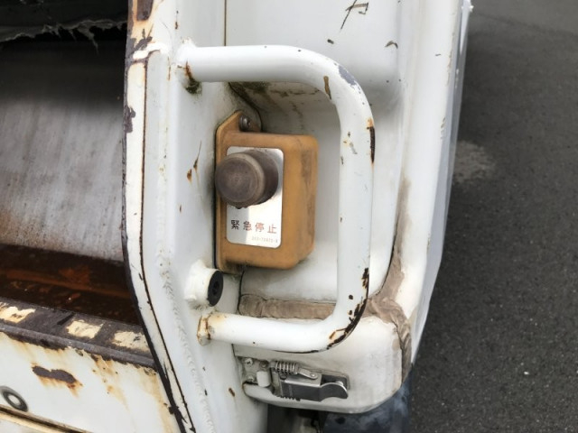 いすゞ エルフ 小型 塵芥車（プレス式） PDG-NPR75N(96257) 25枚目