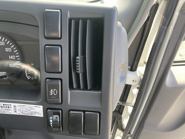 いすゞ エルフ 小型 平ボディ BKG-NNR85AR(96261) 28枚目