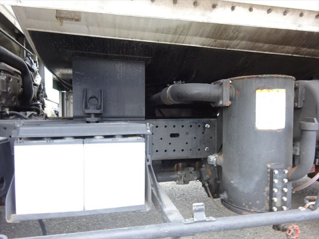 マツダ タイタン 小型 バキュームカー BDG-LKR85N(96262) 7枚目