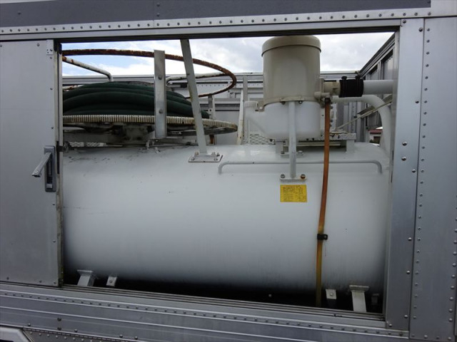 マツダ タイタン 小型 バキュームカー BDG-LKR85N(96262) 9枚目