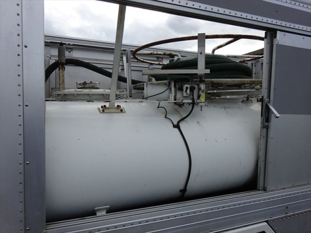 マツダ タイタン 小型 バキュームカー BDG-LKR85N(96262) 11枚目