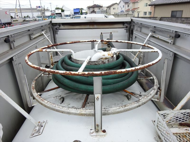 マツダ タイタン 小型 バキュームカー BDG-LKR85N(96262) 22枚目