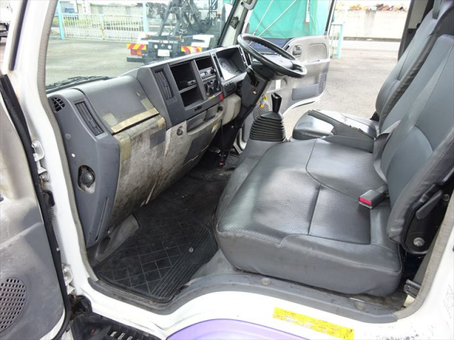 マツダ タイタン 小型 バキュームカー BDG-LKR85N(96262) 32枚目