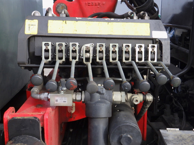 日野 レンジャー 中型 クレーン付き BDG-E8JMWA(96263) 12枚目