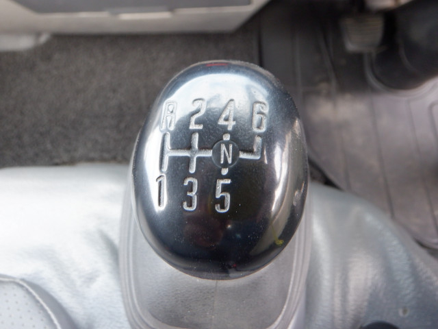 いすゞ エルフ 小型 クレーン付き BDG-NKR85R(96265) 46枚目