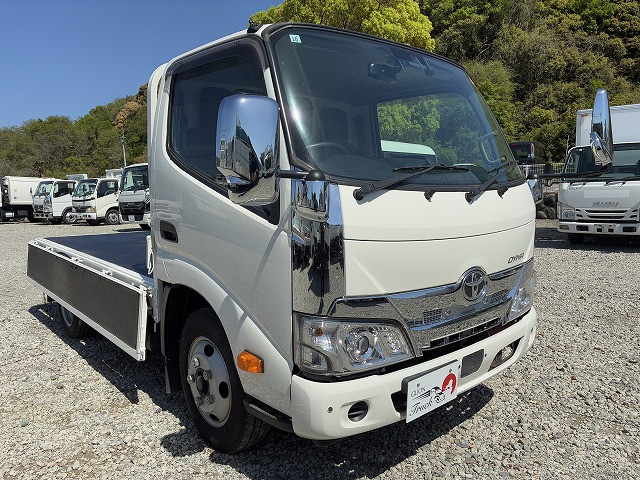Toyota dyna Small Flat body 2PG-XZU605(105312) 10枚目