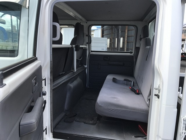 いすゞ エルフ 小型 Wキャブ BKG-NHS85A(96268) 37枚目