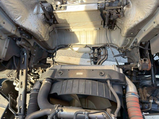 UDトラックス（日産） クオン 大型 平ボディ ADG-CX4YL(96270) 25枚目