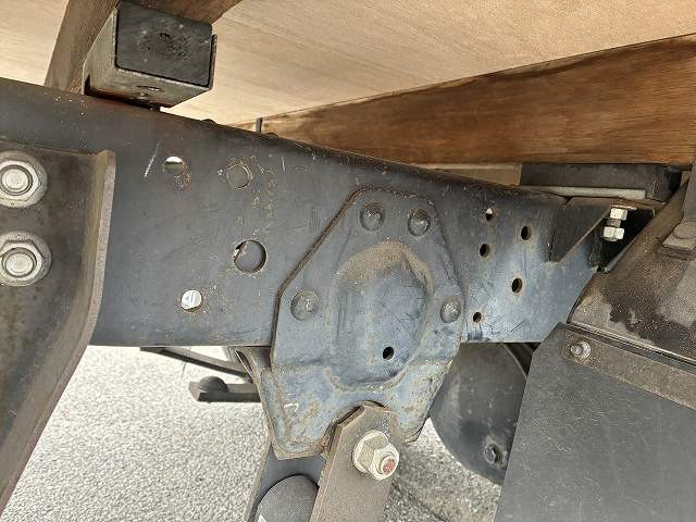 いすゞ エルフ 小型 平ボディ BKG-NJR85A(96271) 43枚目