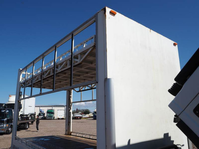 いすゞ エルフ 小型 車載専用車 PKG-NPR75N(96273) 10枚目