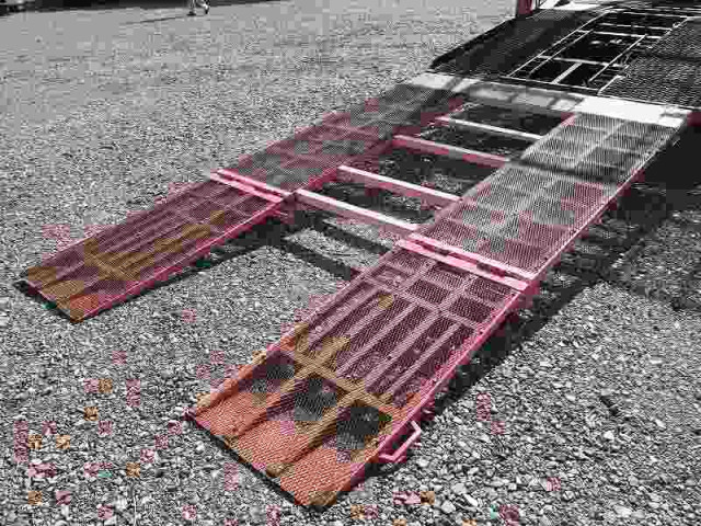 UDトラックス（日産） コンドル 中型 車載専用車 BDG-MK35C(96275) 10枚目