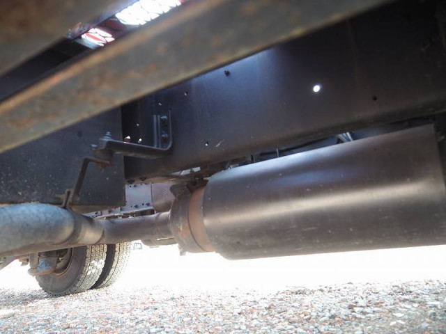 UDトラックス（日産） コンドル 中型 車載専用車 BDG-MK35C(96275) 30枚目