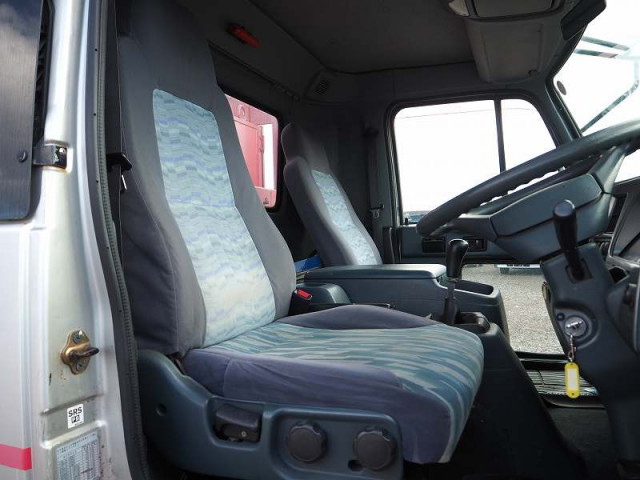 UDトラックス（日産） コンドル 中型 車載専用車 BDG-MK35C(96275) 45枚目